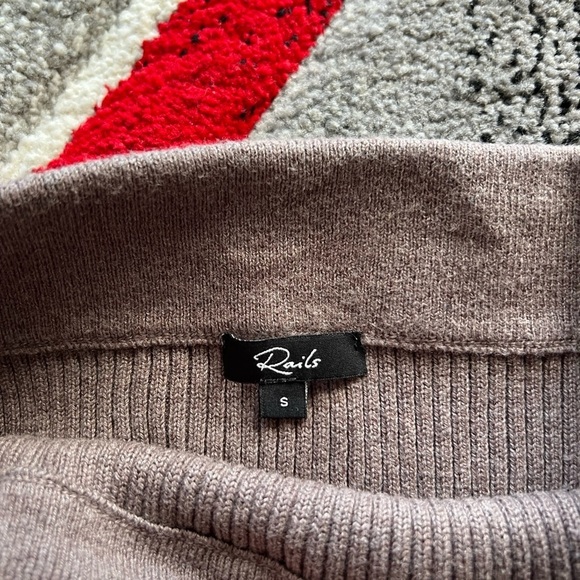 Rails Bettie Latte Knit Side Slit Old Money MIDI Skirt - Picture 5 of 7